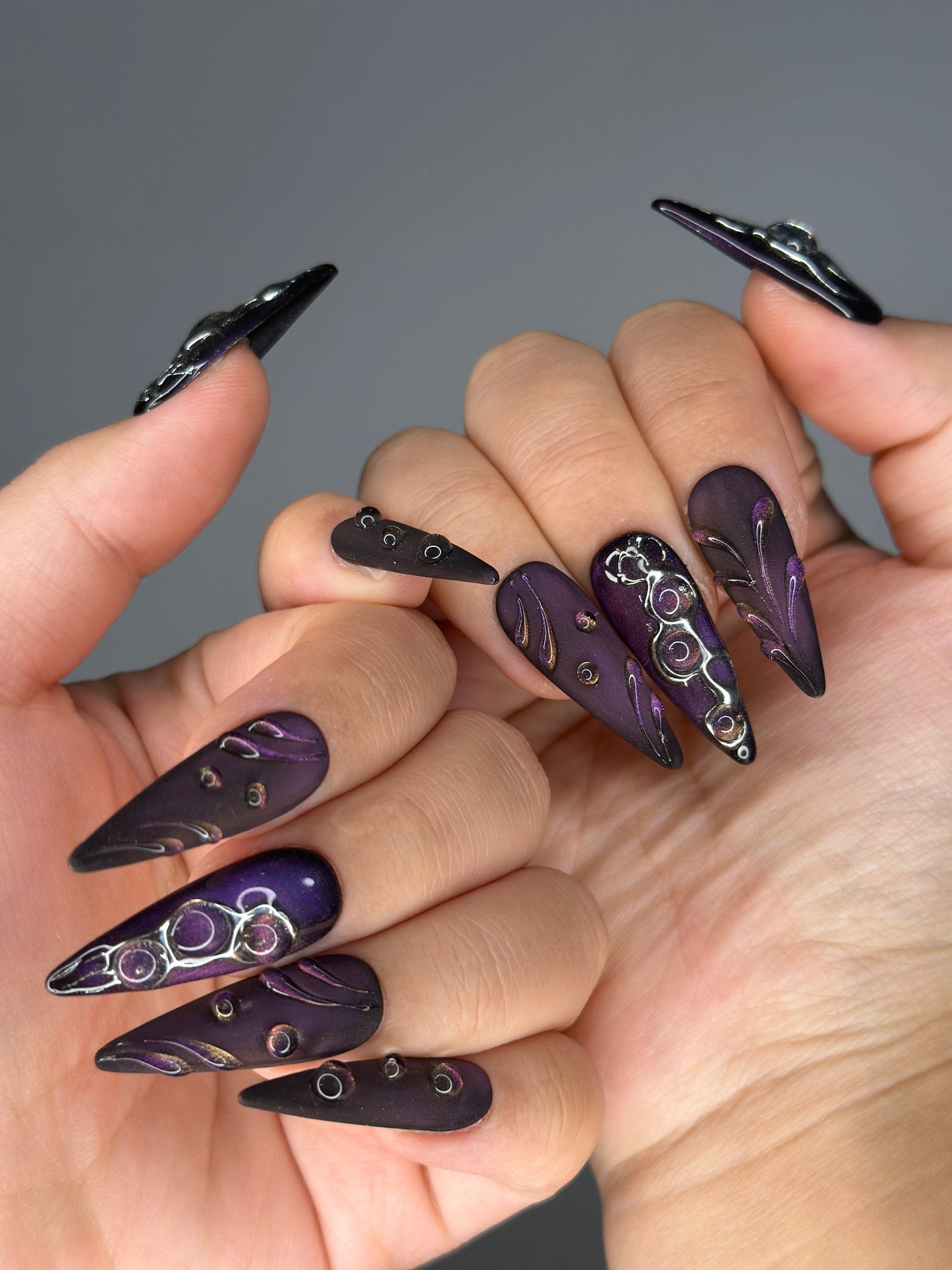 Violet Eye